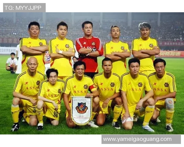 孙兴敏:足球场上的闪耀明星与无畏斗志的完美结合